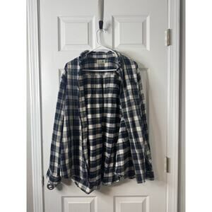 L.L. Bean Plaid Flannel Button Down Shirt Green and White Sz: XL